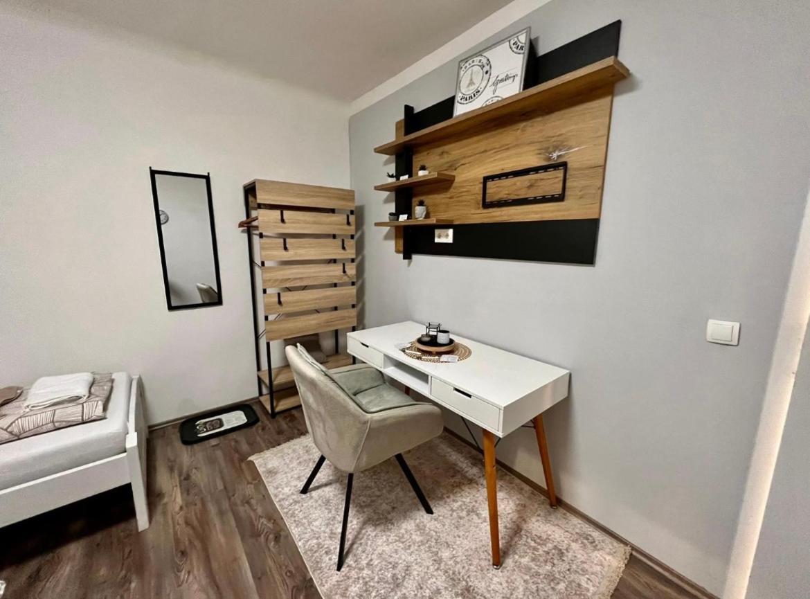 Roomino Apartment Vienna Exterior photo
